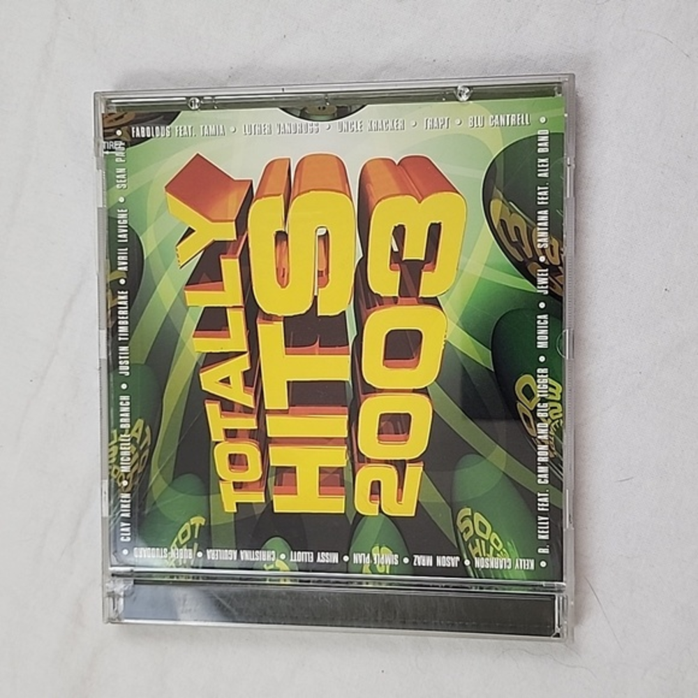 Totally Hits 2003‎